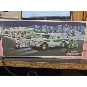 2004 HESS TOY TRUCK SPORT UTILITY VEHICLE AND MOTORCYCLES BRAND NEW IN BOX. 10